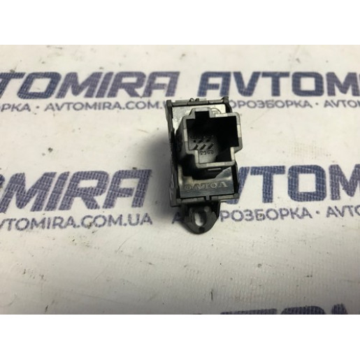 Кнопка стеклоподъемника правой передней двери VOLVO V-50 2003-2012 30774162
